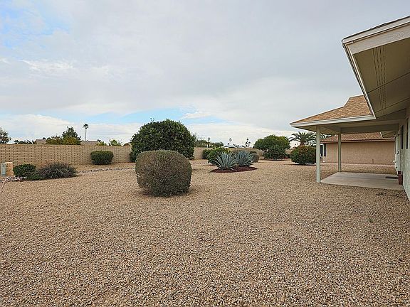 4th image of 14418 W Antelope Dr