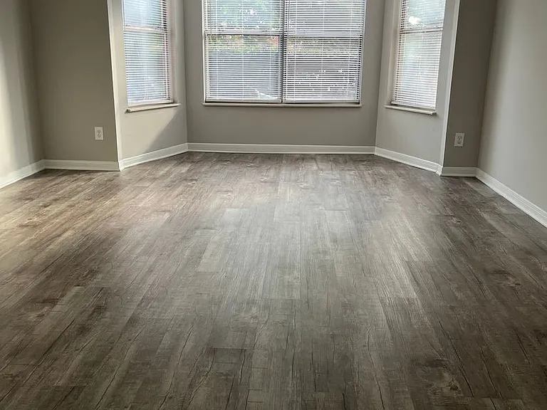 Park Place West and Park Place South Apartments — Photo 16