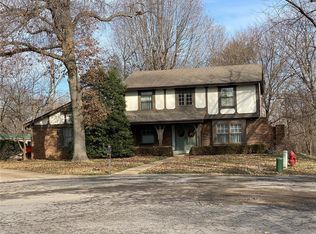 6 Durham Ct, Edwardsville, IL 62025