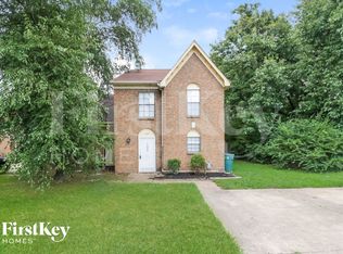 5864 Ridgehill Dr, Memphis, TN 38141