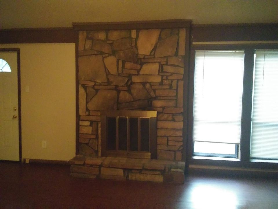 2nd image of 3937 Christine Gardens Rd