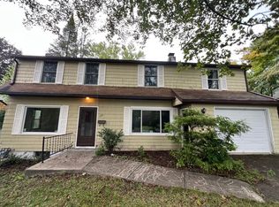 124 Earl Rd, Vestal, NY 13850