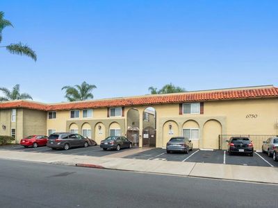 6750 Beadnell Way Unit 30, San Diego, CA, 92117
