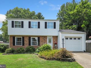 6132 Winter Park Dr, Burke, VA 22015