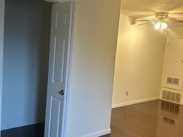11913 Tarragon Rd #L — Photo 9