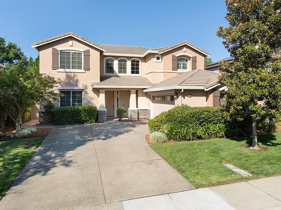 1st image of 1770 Toby Dr