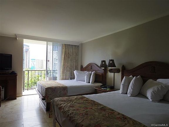 4th image of 2045 Kalakaua Ave APT 604
