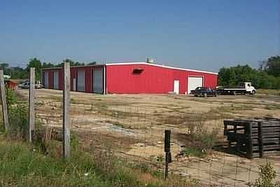 2nd image of 2480 Alabama River Pkwy