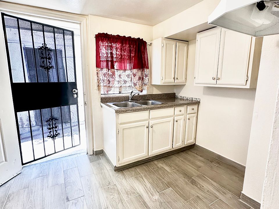 1st image of 2548 Zonal Ave #1