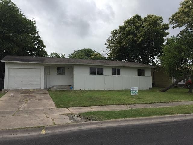 1st image of 4930 Mildred Dr