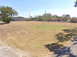 108 Brown Rd, Mc Dade, TX 78650