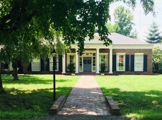 814 Harris Dr, Gallatin, TN 37066