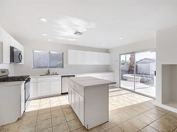 4th image of 9034 Dulcimer Ln