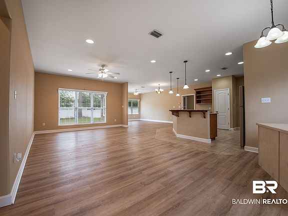 4th image of 3606 Ancient Oaks Cir