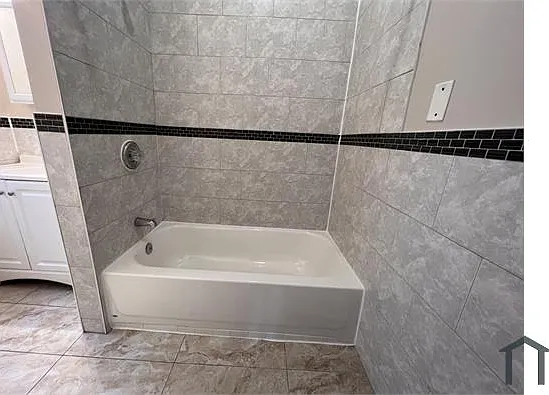 175 Woodside Ave #11 — photo 6 of 12