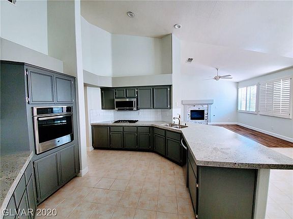 4th image of 9813 Echo Hills Dr