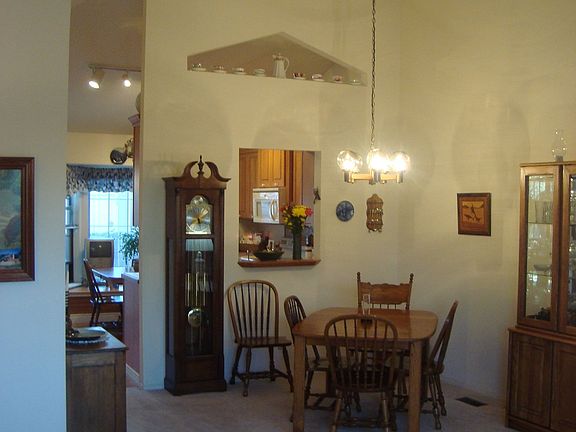 Vaulted Ceiling in Greatroom