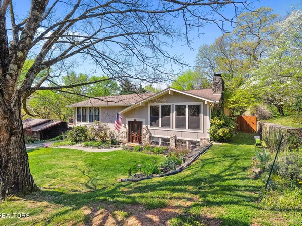 1623 Hightop Trl, Knoxville, TN 37923