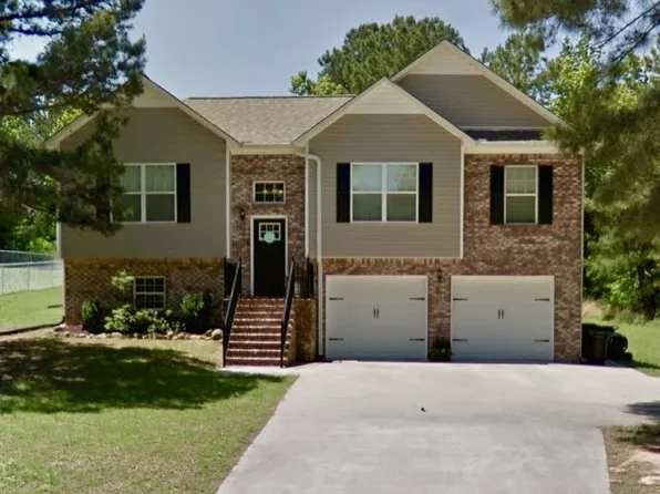 2227 Oscar Bradford Rd, Hayden, AL 35079