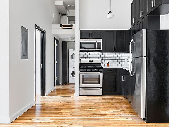 3rd image of 76 N 4th St APT 416
