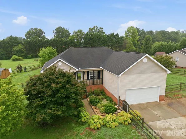 150 Evening Dr, Salisbury, NC 28147