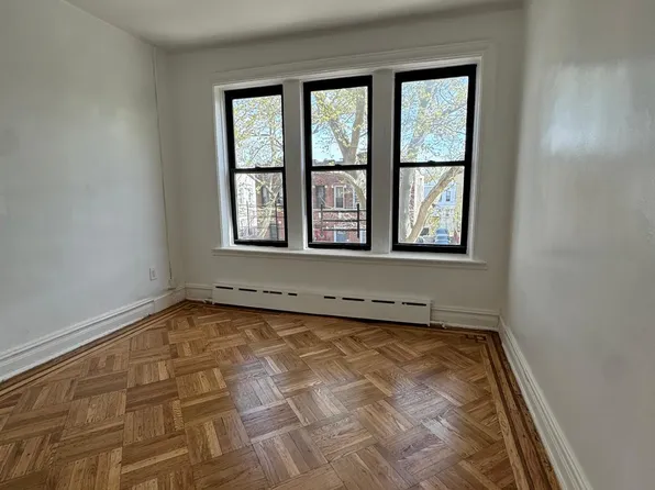 216 East 93rd Street image 1 of 21