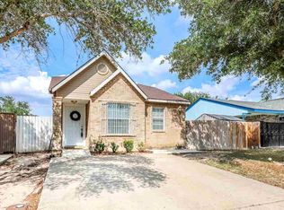 9707 Center Rd, Laredo, TX 78045