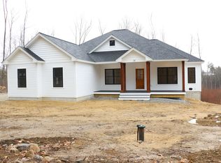 422 Dawn Ct #23, Pembroke, NH 03275