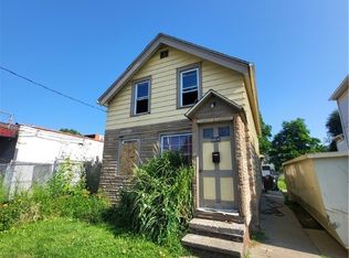6804 Clark Ave, Cleveland, OH