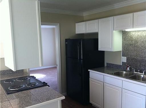 2nd image of 118 Shiloh Cir