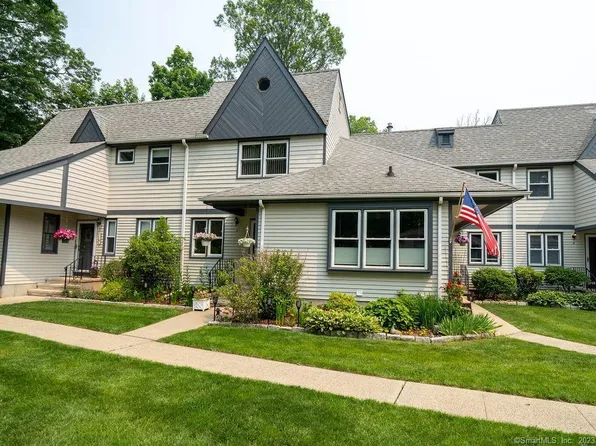 124 South Montowese Street #2, Branford, CT 06405