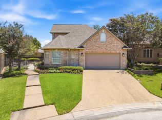 907 Grand Oaks Cir, College Station, TX 77840
