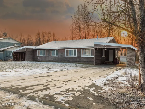 1024 E Snow Hill Ave, Wasilla, AK 99654