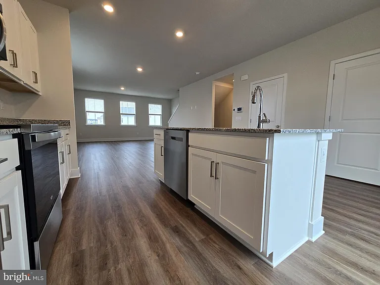 117 Lakota St — Photo 12