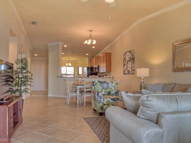 7305 River Hammock Dr #206 — Photo 8