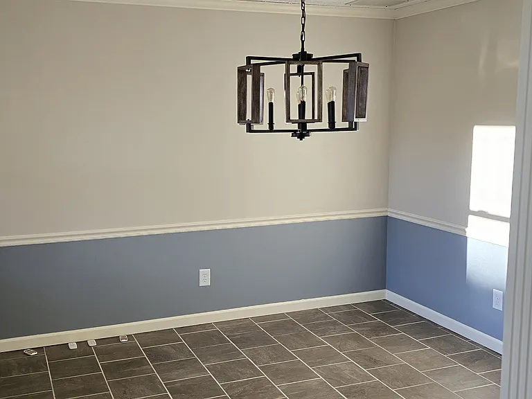 7975 Meadow Bend Cir — Photo 5