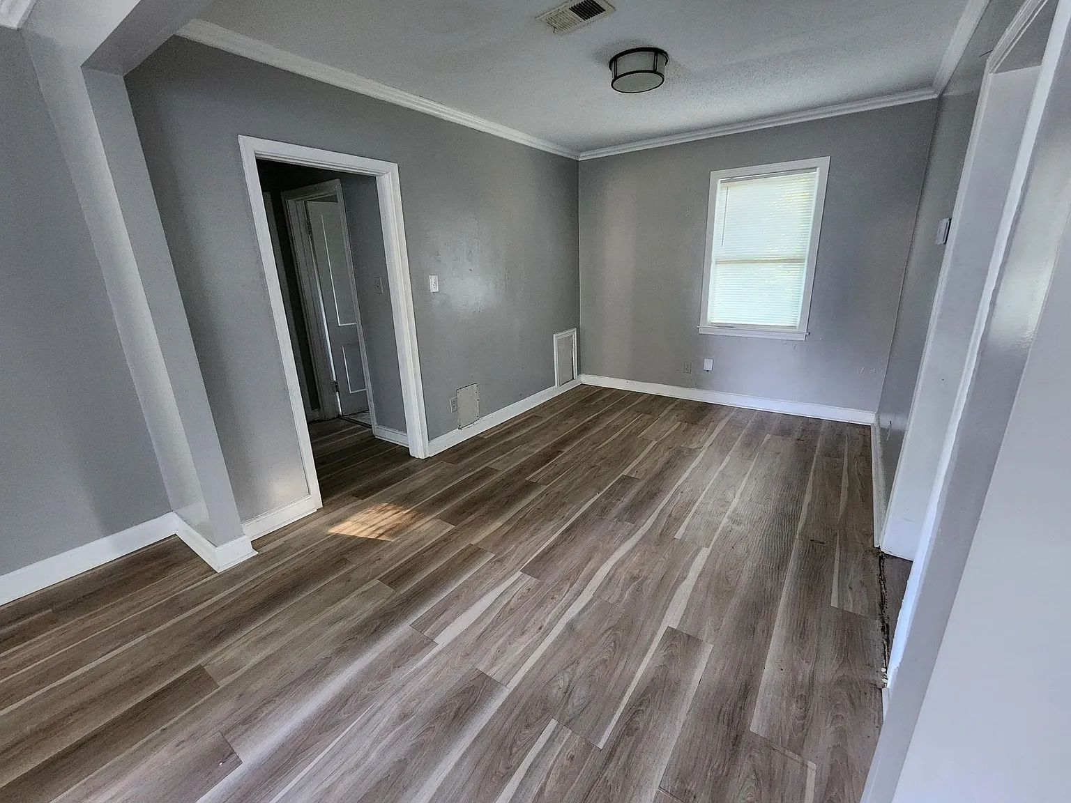 2 bed, 2.0 bath, 910 sqft, $1,300 — Photo 4