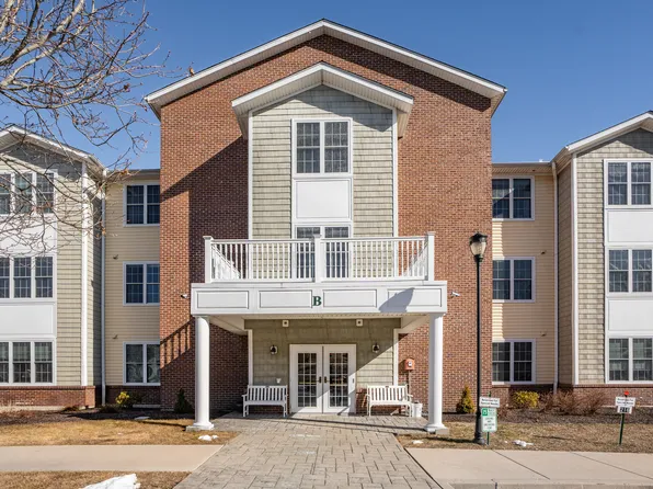 2590 Goldstar Highway #217, Groton, CT 06355