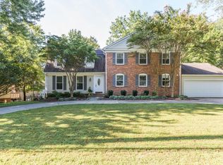 8518 Brickyard Rd, Potomac, MD 20854