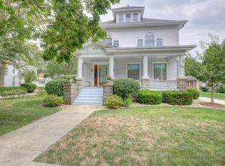 435 S Charter St, Monticello, IL 61856