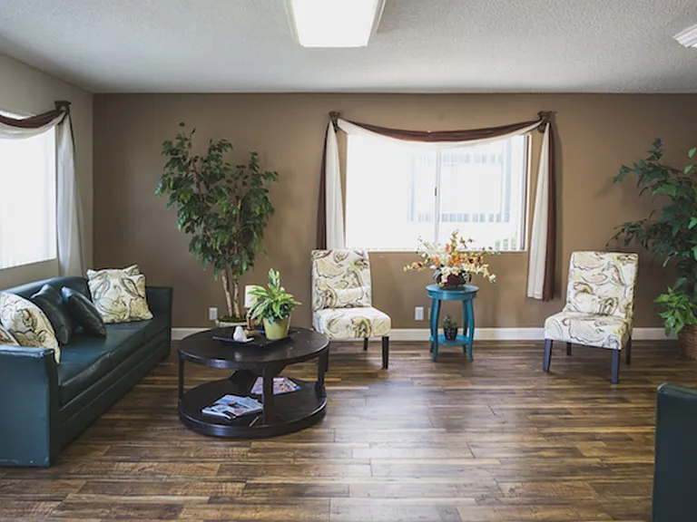1911 N H St #13 — Photo 3