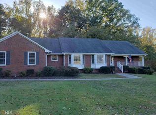 125 Anna Ln, Fayetteville, GA 30215