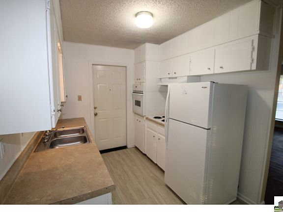 5th image of 512 Creek St