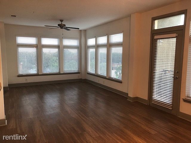 4032-City Flat Living room upgraded