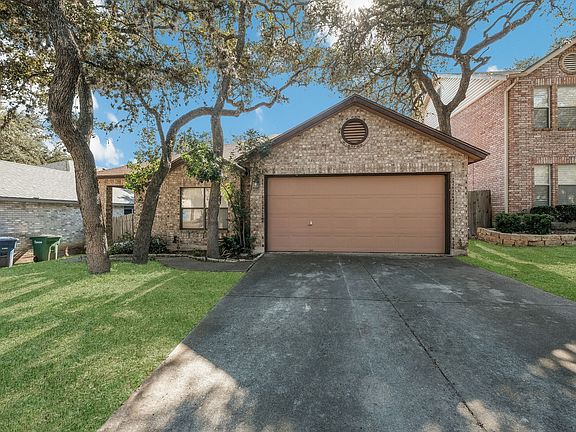 3rd image of 7864 Sandpiper Park Dr