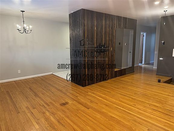 5th image of 10008 Jeanes St #2
