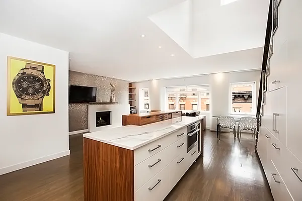 Sold by ConquestAdvisors | media 9