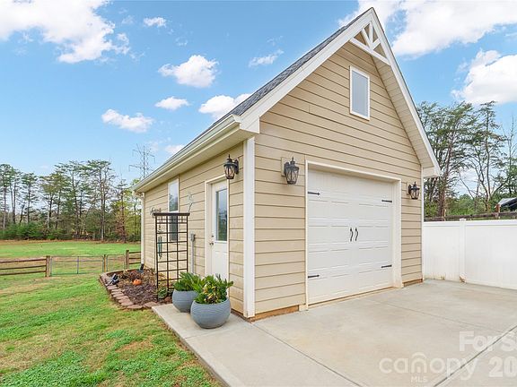 5th image of 164 Reese Wilson Rd