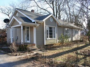 2406 NE Emoriland Blvd, Knoxville, TN 37917