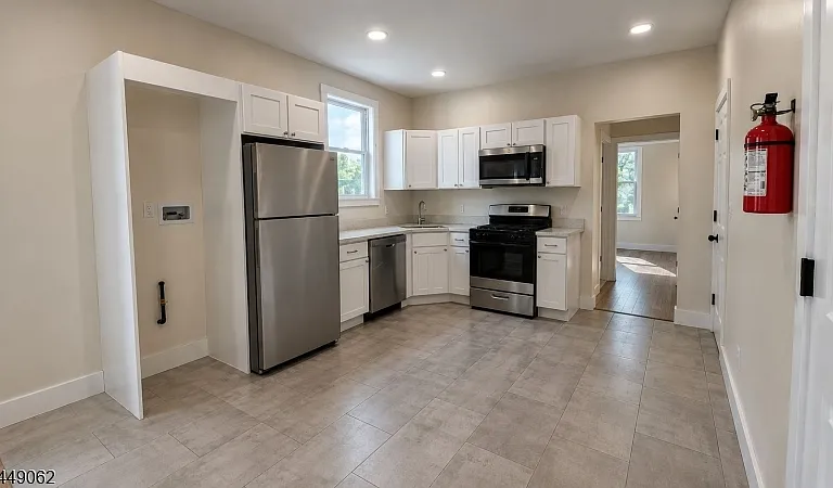 223 Munn Ave #2L — Photo 12